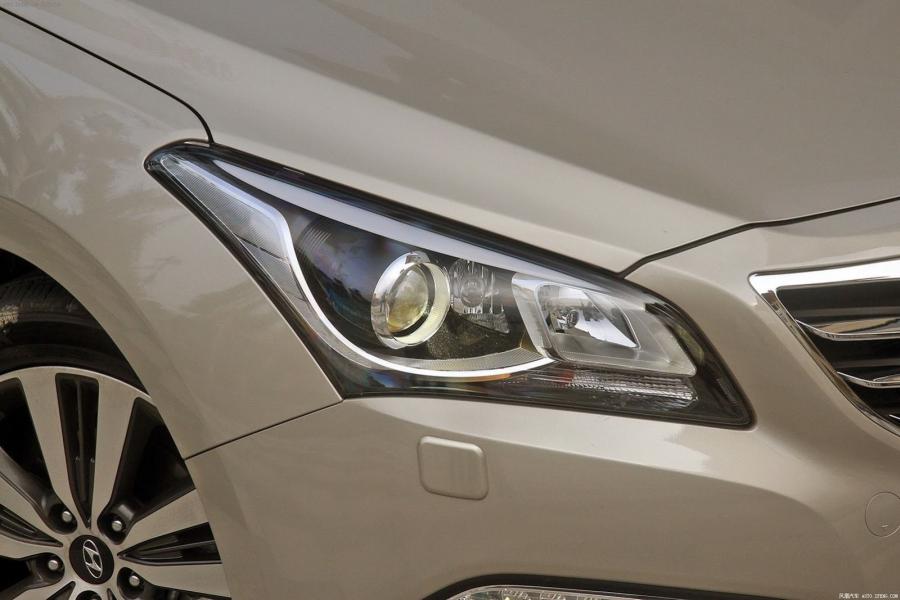 Детали экстерьера Hyundai Mistra 2014 года  (CN) (фото 16 из 44)
